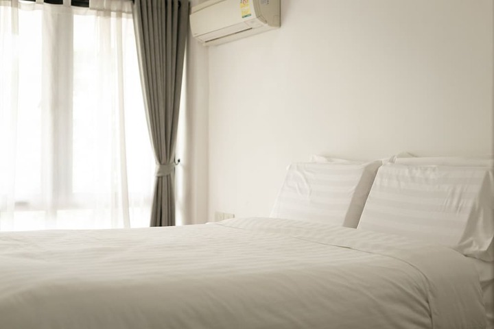 Room 33 of 111