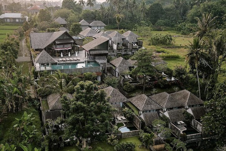 Hotel 98 of 99