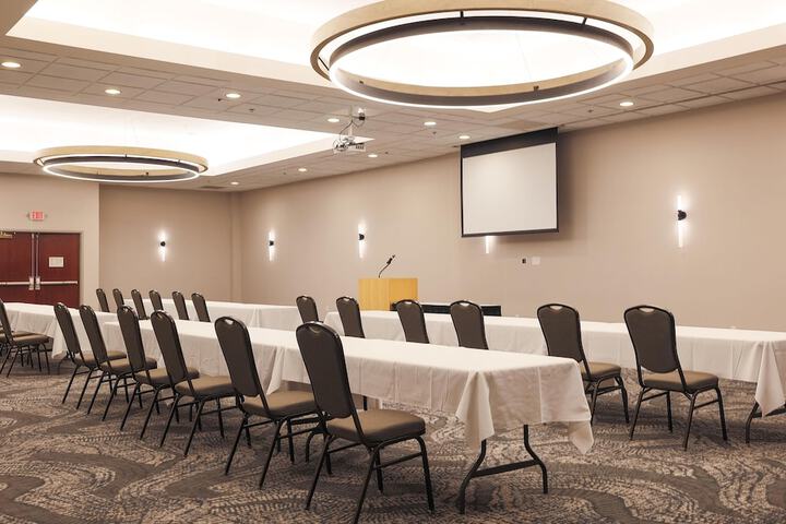 Meeting facility
