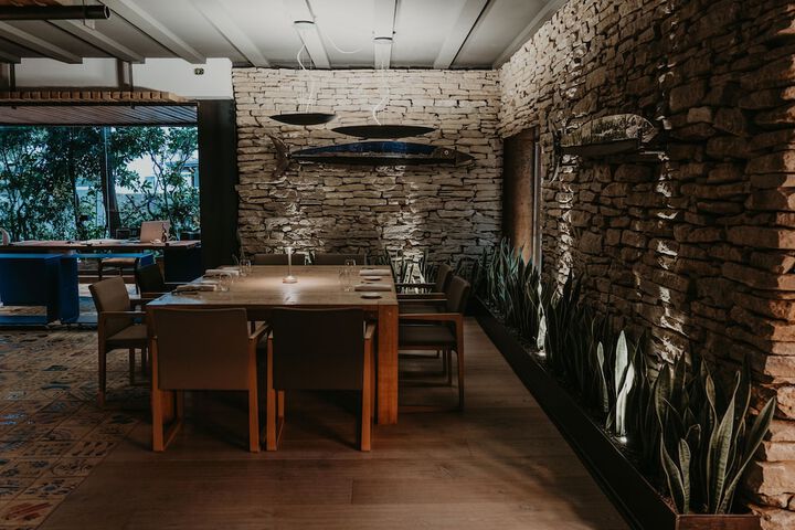 Dining 96 of 134