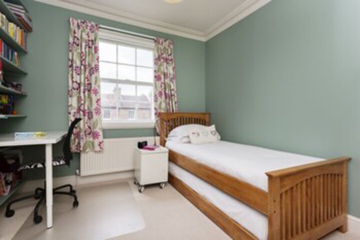 Room 15 of 24
