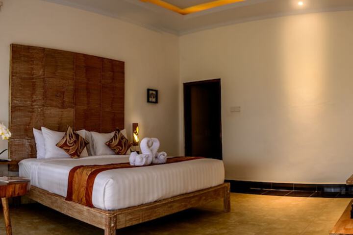 Room 4 of 70