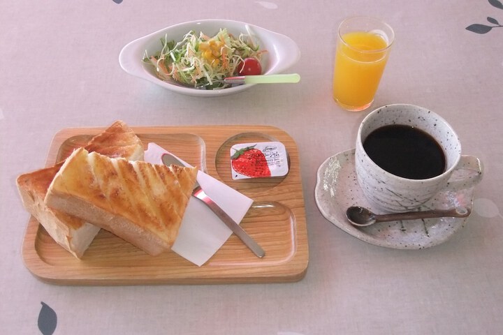 Breakfast/Coffee Service 57 of 74