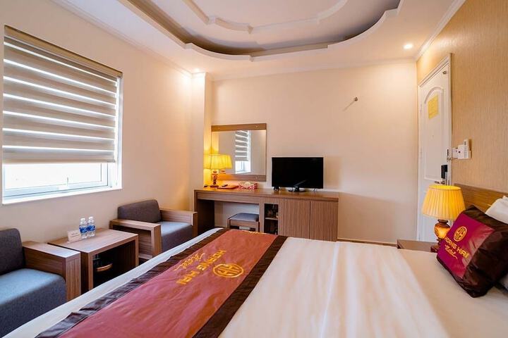 Room 10 of 39