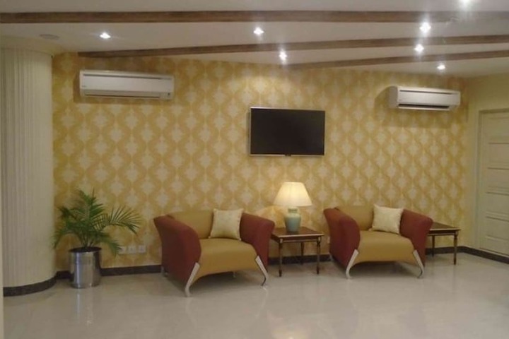 Hotel Interior 9 of 40