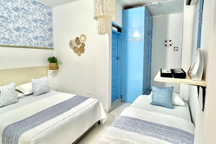 Room 12 of 12