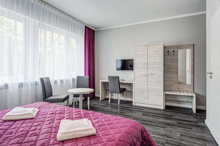 Room 19 of 32