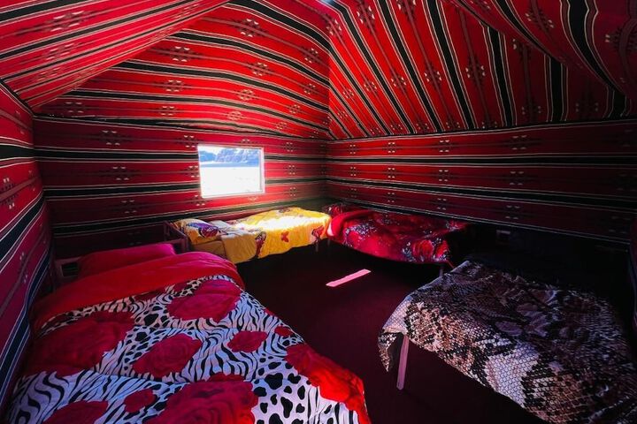 Room 3 of 21