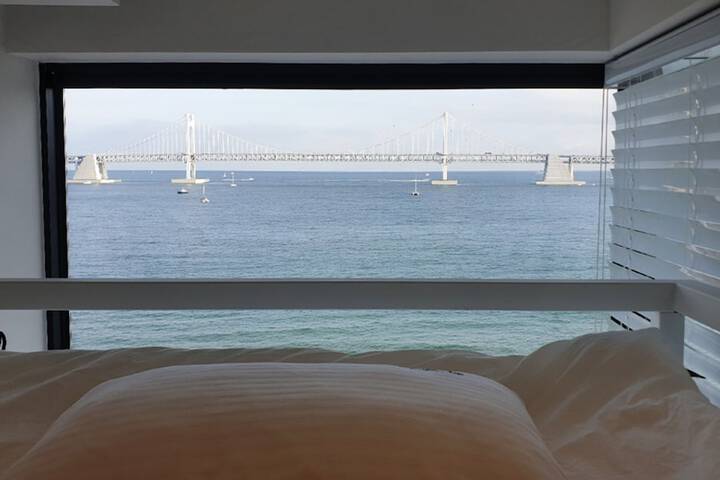 Room 15 of 72
