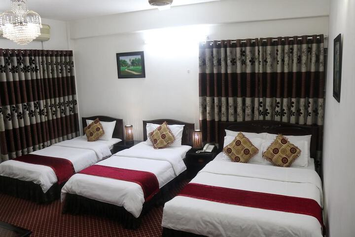 Room 13 of 47