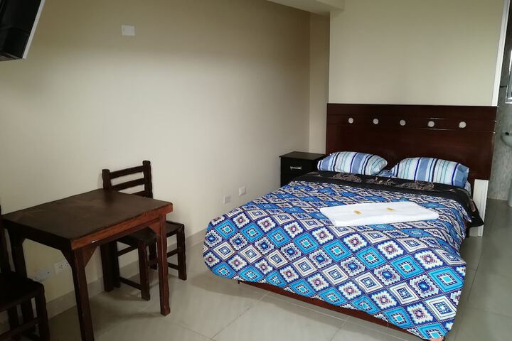 Room 12 of 60