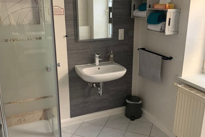 Room 20 of 35