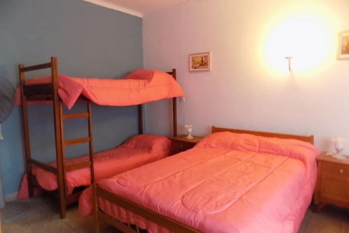 Image of Hotel Embassy