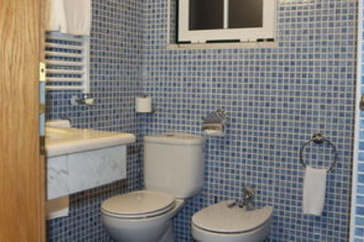 Room 14 of 60