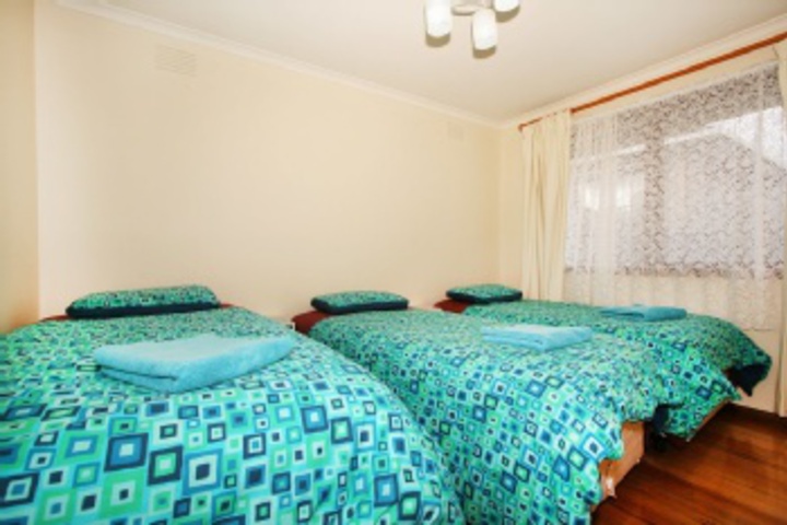 Room 70 of 96