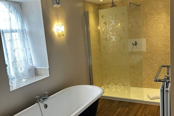 Bathroom Interior Photo