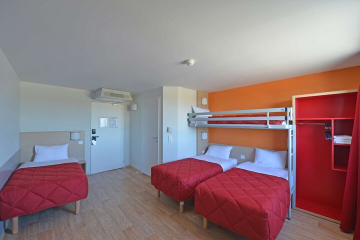 Room 20 of 73