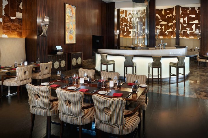 Dining 84 of 152