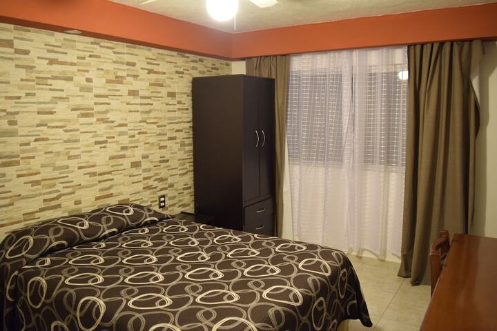 Room 4 of 37