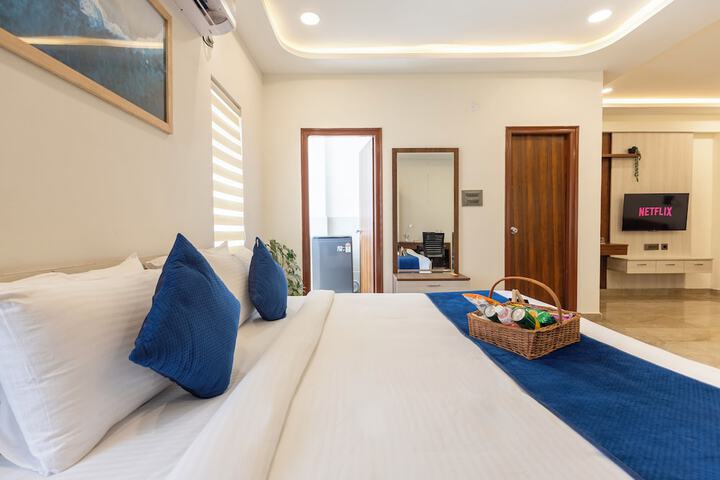 Room 19 of 42
