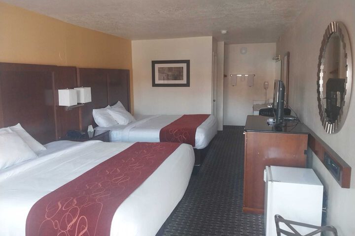 Room 11 of 15