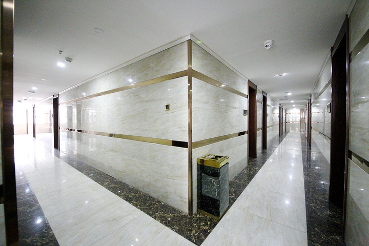 Hotel Interior 10 of 31