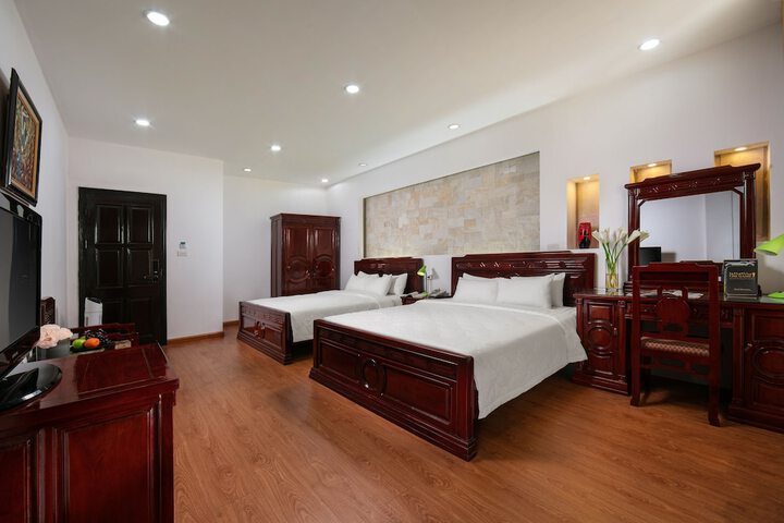 Room 25 of 56