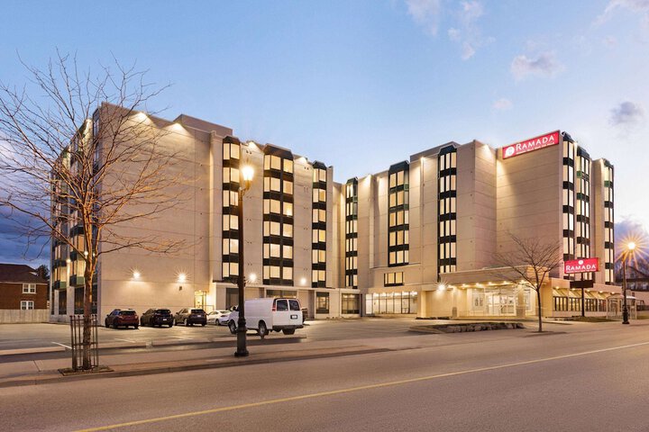 Hotel 46 of 48