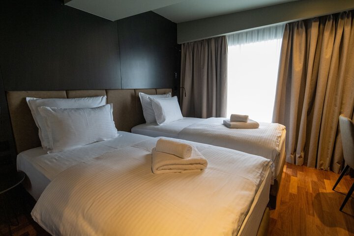 Room 21 of 163