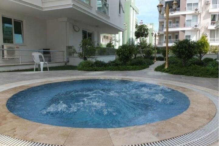 Pool Hotel