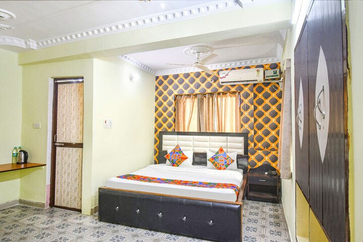 Room 14 of 29