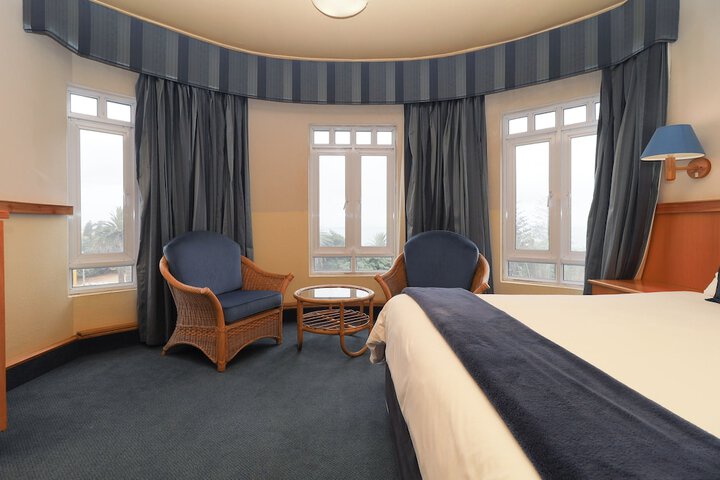 Room 13 of 68