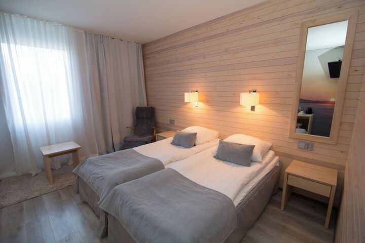 Room 11 of 63