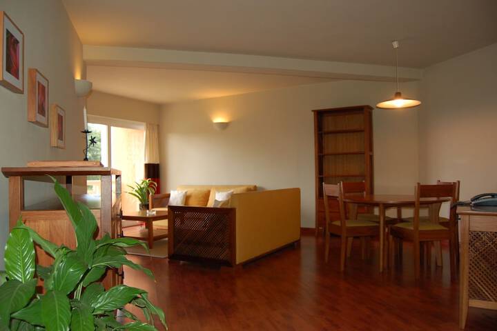 Room 7 of 16