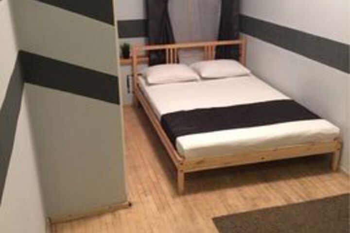 Room 20 of 84