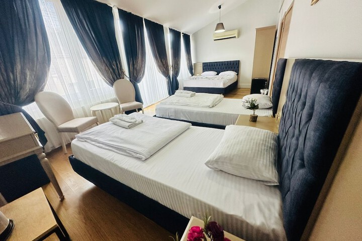 Room 22 of 62