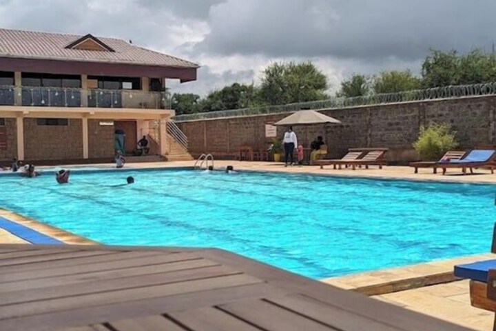Pool 5 of 39