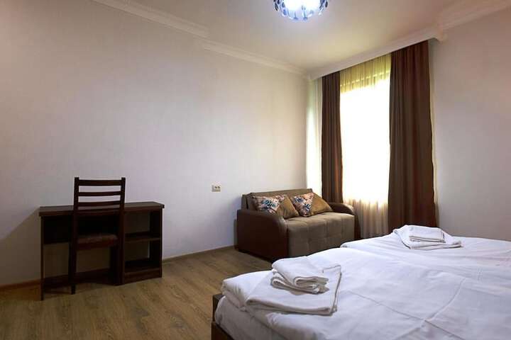 Room 17 of 54