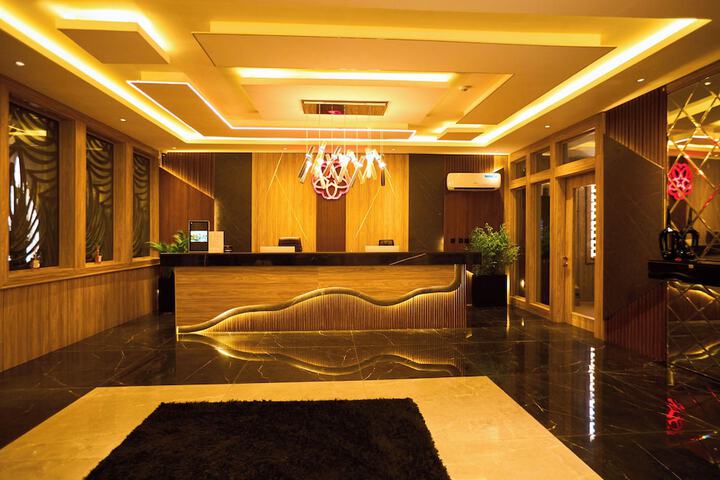 Bourdillon Hotel & Apartments Airport Rd