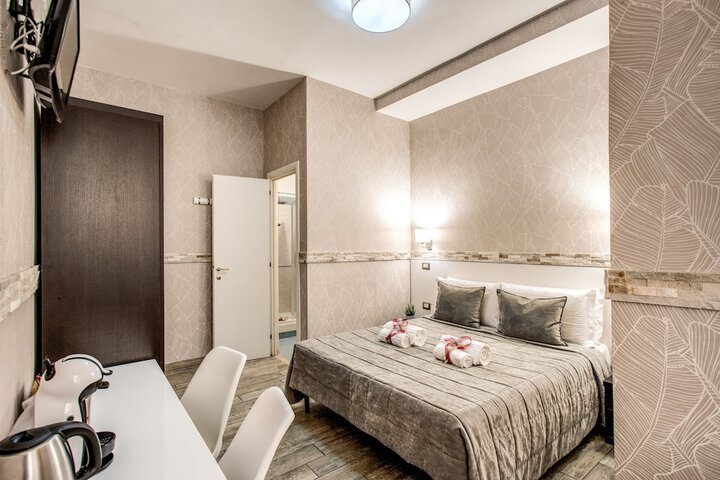 Room 28 of 54