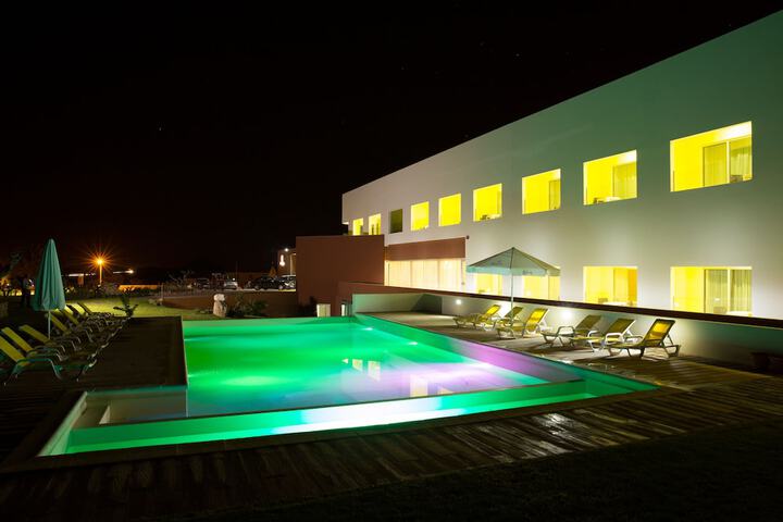 Pool Hotel