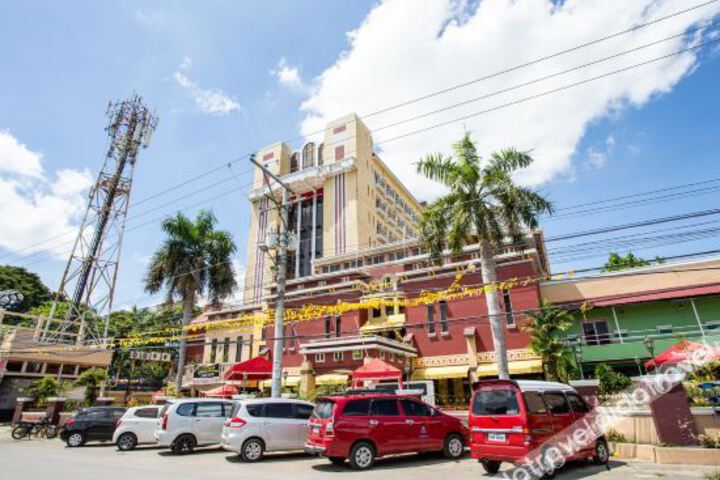 Capital O 460 World Palace Hotel