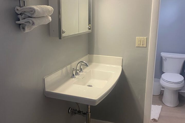 Room 134 of 205