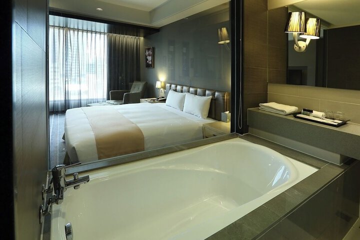 Room 58 of 88