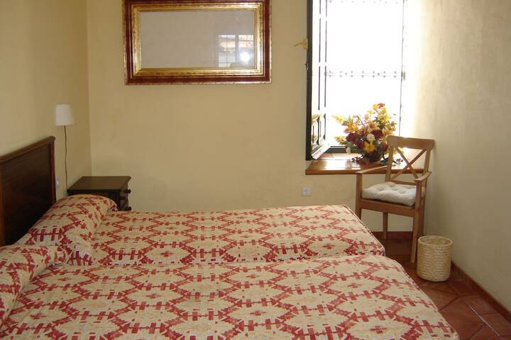 Room 16 of 41