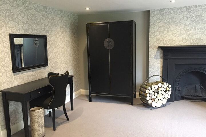 Room 6 of 54