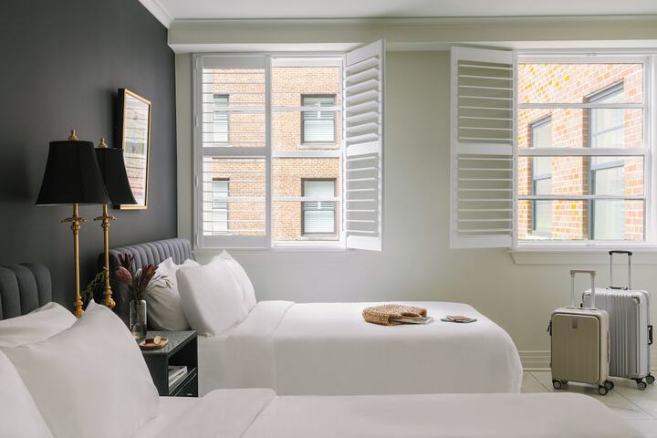 Vibrant Canal Street Suites by Sonder in New Orleans, LA
