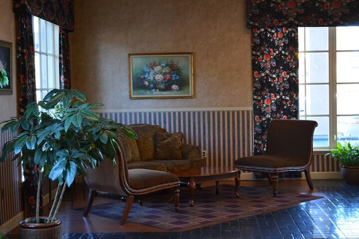 Hotel Interior 4 of 15