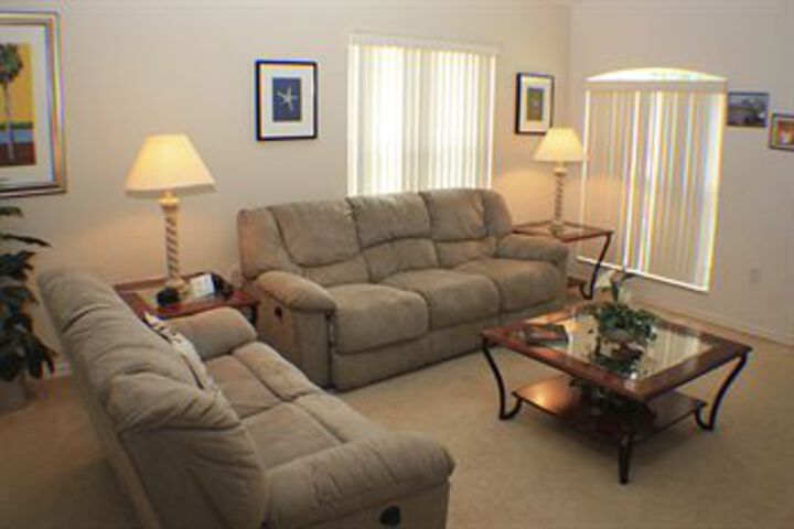 Room 21 of 25