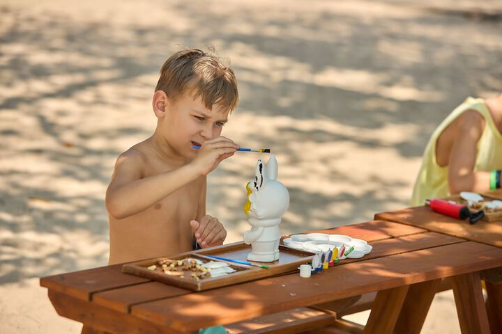 Childrens Activities 127 of 185